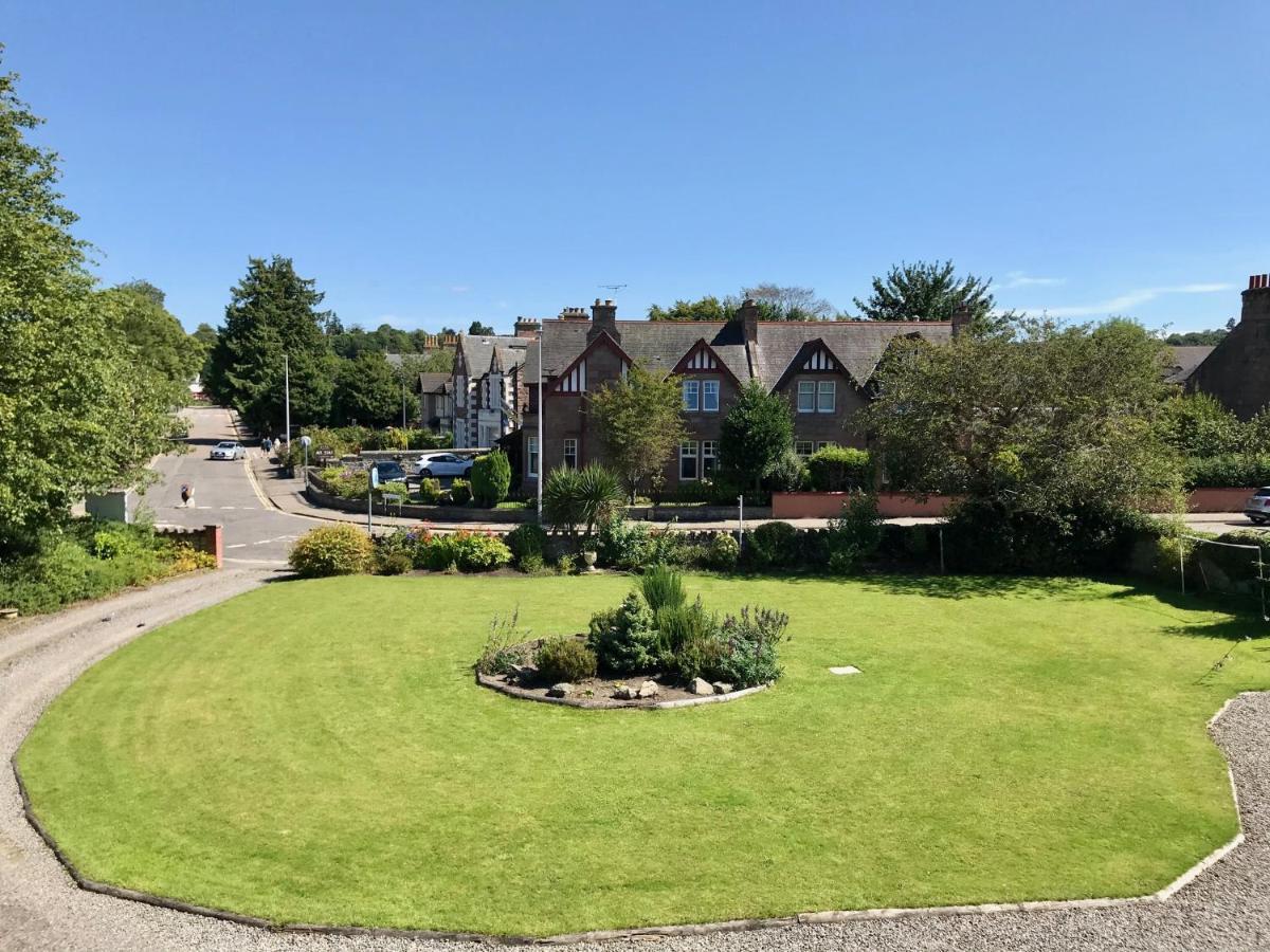 Lairds Lodge Inverness Eksteriør bilde